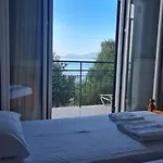 Vacanze Corfu, Lägenhet