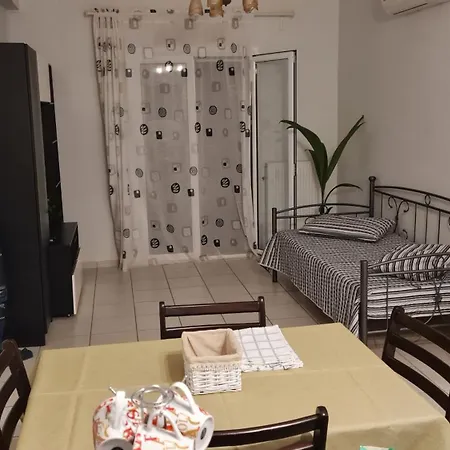 Vacanze Corfu, Daire