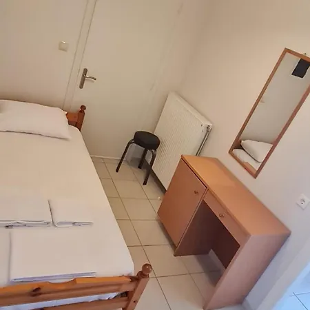 Апартаменты Vacanze Corfu, Глифа