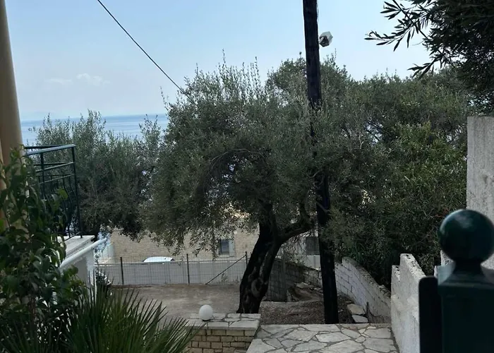 Vacanze Corfu, 格利法达